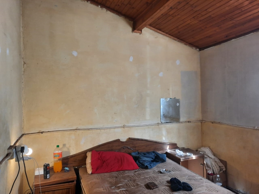 8 Bedroom Property for Sale in Odendaalsrus Free State